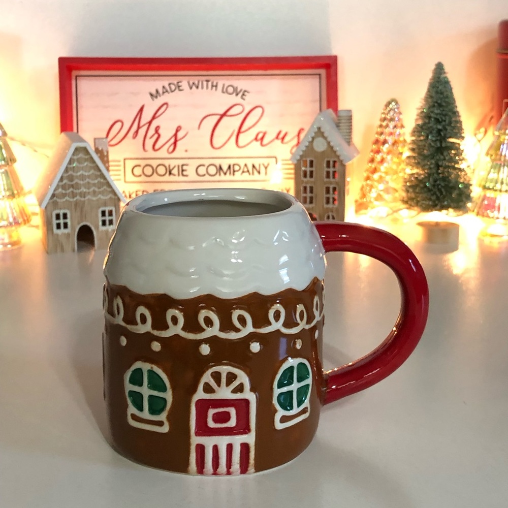 Gingerbread house mug, 2023 Target Wondershop